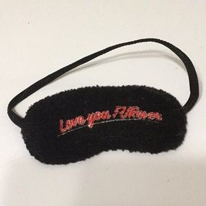 Sleep mask 5 for $20❤️